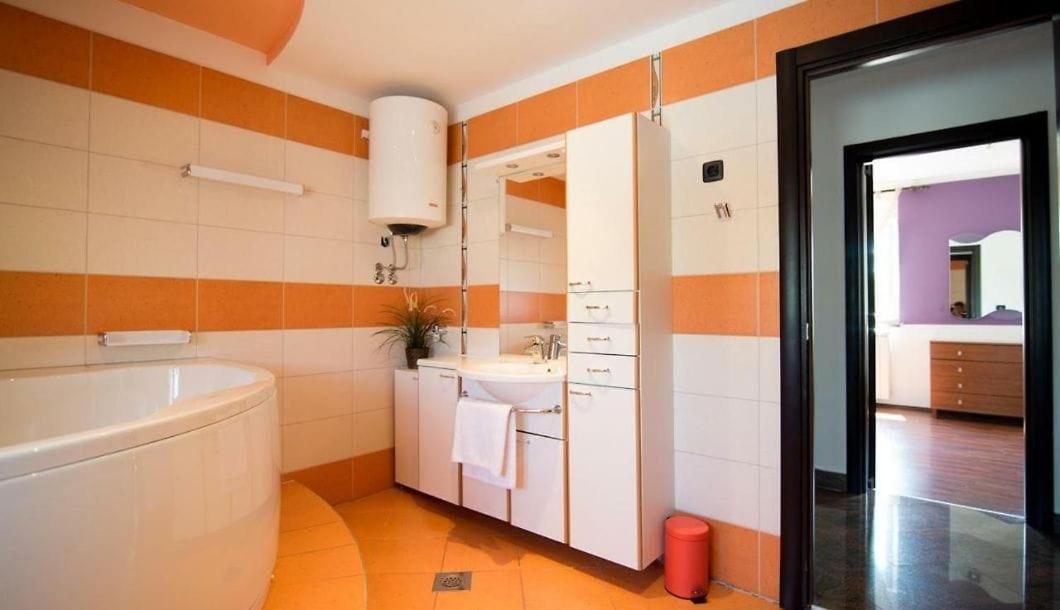 Villa Filip - Private Pool & Gym بولا المظهر الخارجي الصورة