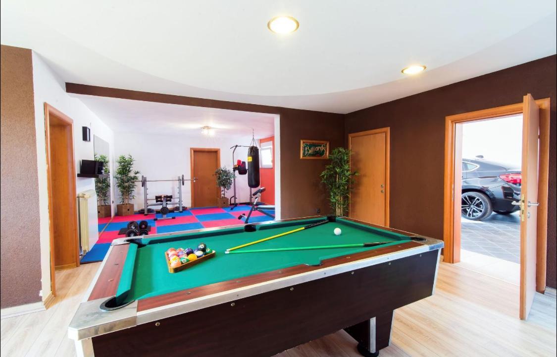 Villa Filip - Private Pool & Gym بولا المظهر الخارجي الصورة