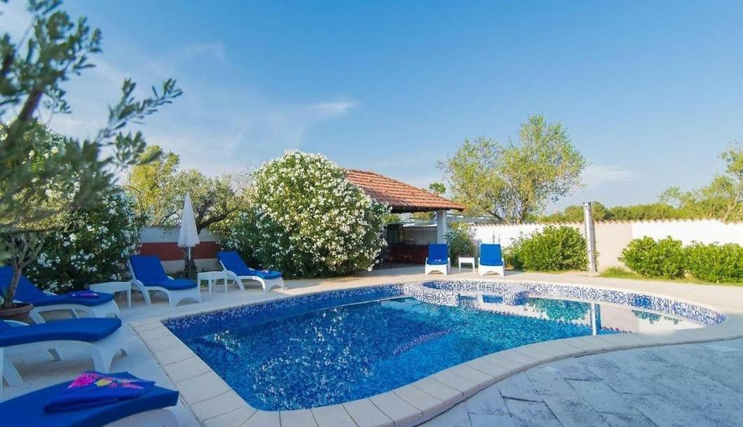 Villa Filip - Private Pool & Gym بولا المظهر الخارجي الصورة